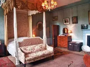 photo ofKiplin Hall bedroom
