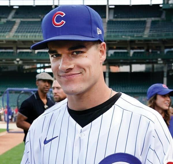 Matt Shaw in Chicago Cubs uniform